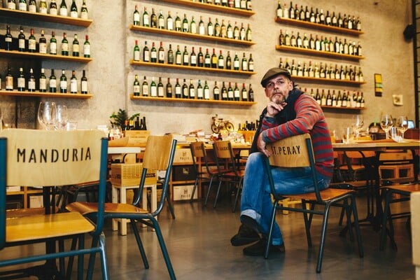 10 wine bars που αγαπάμε τώρα στην Αθήνα