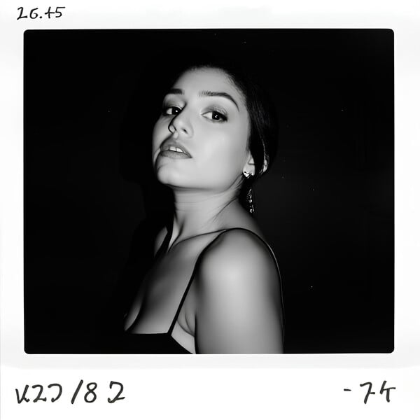 jemma polaroid diary