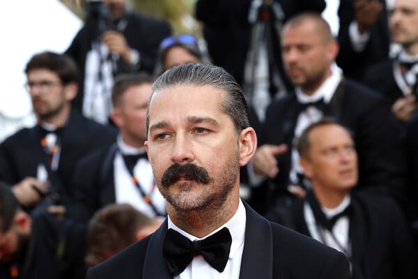 SHIA LABEOUF ΣΥΛΛΗΨΗ ΝΕΑ ΟΡΛΕΑΝΗ ΞΥΛΟΔΑΡΜΟΣ ΜΠΑΡ