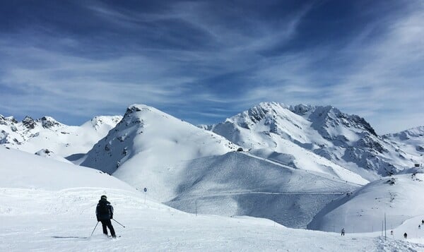 Γαλλικές Άλπεις: Τρίτος Βρετανός σκιέρ νεκρός μετά από νέα χιονοστιβάδα 