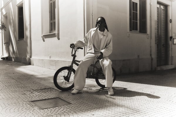 Ο μεγάλος και πολύχρωμος χάρτης του ελληνικού denim 