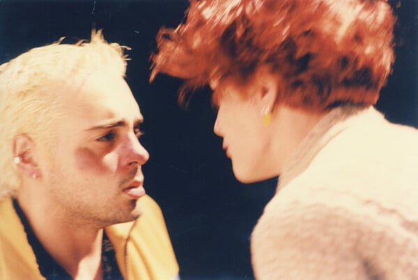 Ο Θωμάς Μοσχόπουλος μιλά για το «Shopping and Fucking»