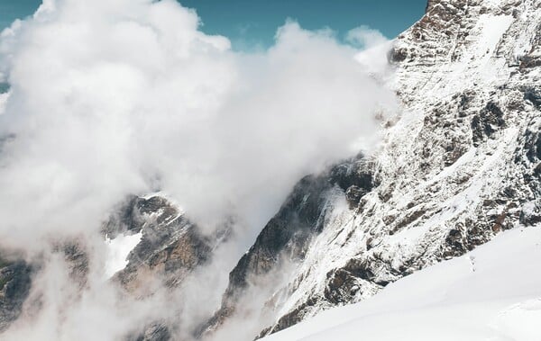 ΑΥΣΤΡΙΑ ΝΕΚΡΟΙ ΧΙΟΝΟΠΤΩΣΕΙΣ