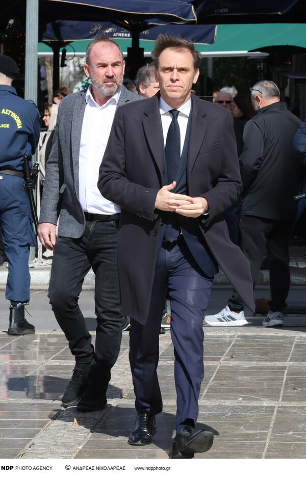 ΕΛΕΝΗ ΓΛΥΚΑΤΖΗ ΑΡΒΕΛΕΡ ΚΗΔΕΙΑ ΜΗΤΡΟΠΟΛΗ ΑΘΗΝΩΝ