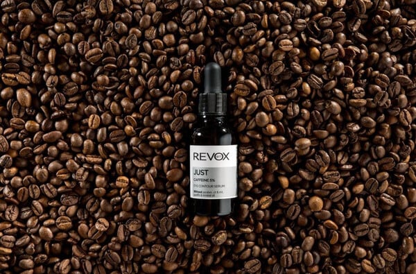 Μπορούν οι κρέμες ματιών με καφεΐνη να φωτίσουν τους μαύρους κύκλους;