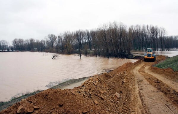 ΕΒΡΟΣ ΠΛΗΜΜΥΡΕΣ ΣΤΡΕΜΜΑΤΑ