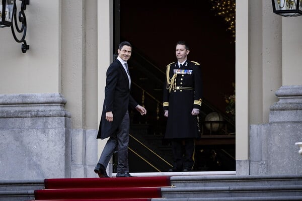 ΟΛΛΑΝΔΙΑ ΠΡΩΘΥΠΟΥΡΓΟΣ ΡΟΜΠ ΓΕΤΕΝ