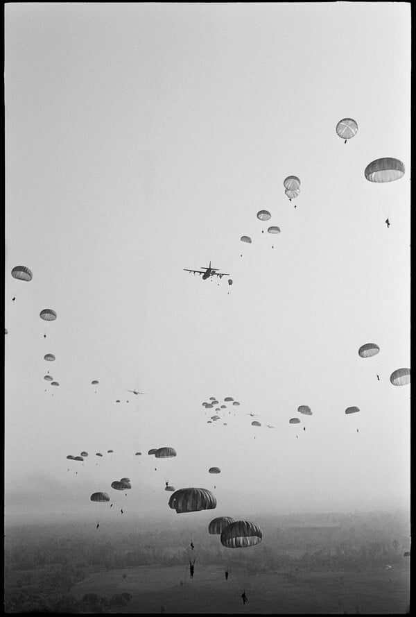 Ο πόλεμος του Βιετνάμ μέσα από τον ατρόμητο φακό της Κάθριν Λερουά 