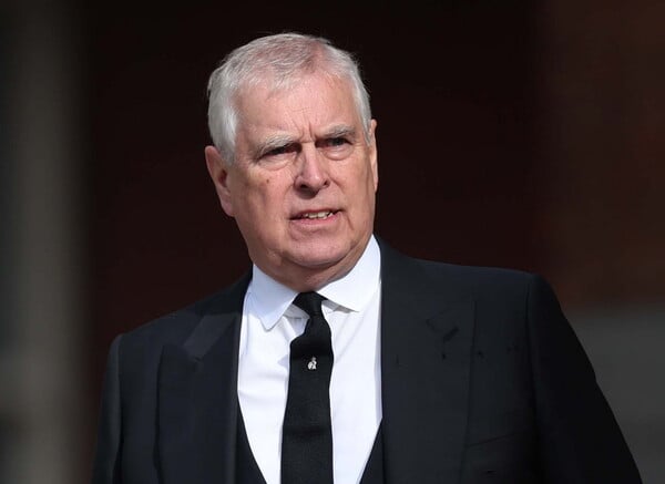 ΠΡΙΓΚΙΠΑΣ ΑΝΤΡΙΟΥ ΒΡΕΤΑΝΙΑ ΕΓΓΡΑΦΑ 