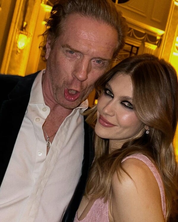 ΚΛΕΛΙΑ ΑΝΔΡΙΟΛΑΤΟΥ ΧΡΙΣΤΟΦΟΡΟΣ ΠΑΠΑΚΑΛΙΑΤΗΣ VOGUE AFTER PARTY BAFTA 2026