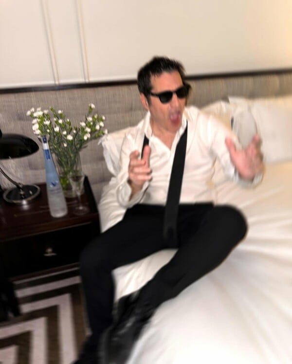 ΚΛΕΛΙΑ ΑΝΔΡΙΟΛΑΤΟΥ ΧΡΙΣΤΟΦΟΡΟΣ ΠΑΠΑΚΑΛΙΑΤΗΣ VOGUE AFTER PARTY BAFTA 2026