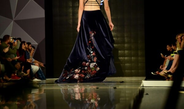 ΜΑΝΑΤΖΕΡ ΜΟΝΤΕΛΩΝ ΕΠΕΙΣΟΔΙΑΚΗ ΚΑΤΑΔΙΩΞΗ