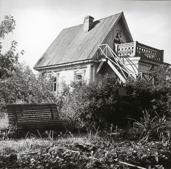 Ο ΑΝΤΟΝ ΤΣΕΧΟΦ ΚΑΙ Η ΕΠΟΧΗ ΤΟΥ – Ο ΒΥΣΣΙΝΟΚΗΠΟΣ ΣΤΗΝ ΕΛΛΑΔΑ