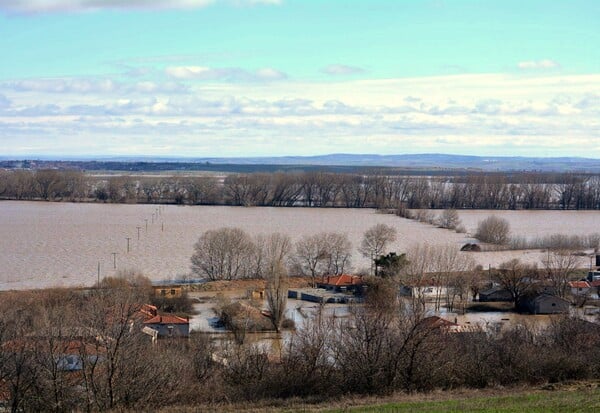 ΕΒΡΟΣ ΠΛΗΜΥΡΕΣ ΣΥΝΑΓΕΡΜΟΣ