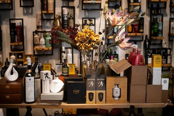 ΕΠΕΞ Βόλτα στα 10 καλύτερα delicatessen της Αθήνας