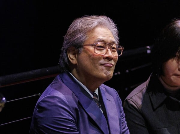 ΦΕΣΤΙΒΑΛ ΚΑΝΝΕΣ ΠΡΟΕΔΡΟΣ ΝΟΤΙΑ ΚΟΡΕΑ