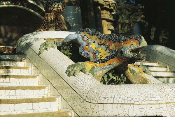 Ο Γκαουντί δεν έφτιαξε μόνο τη Sagrada Família