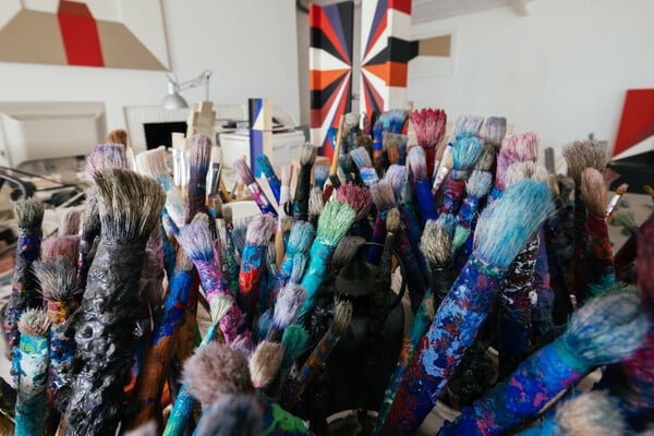 Όπυ Ζούνη: Μέσα στο σπίτι και το ατελιέ της  