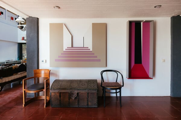 Όπυ Ζούνη: Μέσα στο σπίτι και το ατελιέ της  