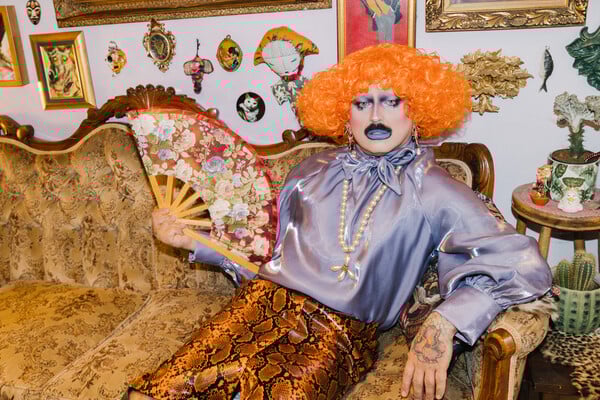 ΕΠΕΞ Ο Άγγελος Τορτικώλης είναι η φοβερή και τρομερή Kangela Tromokratisch 