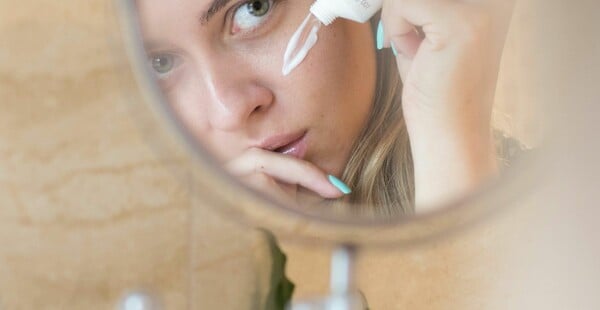 ΑΚΜΗ ΔΕΡΜΑ ΠΡΟΣΩΠΟ ΣΥΜΒΟΥΛΕΣ