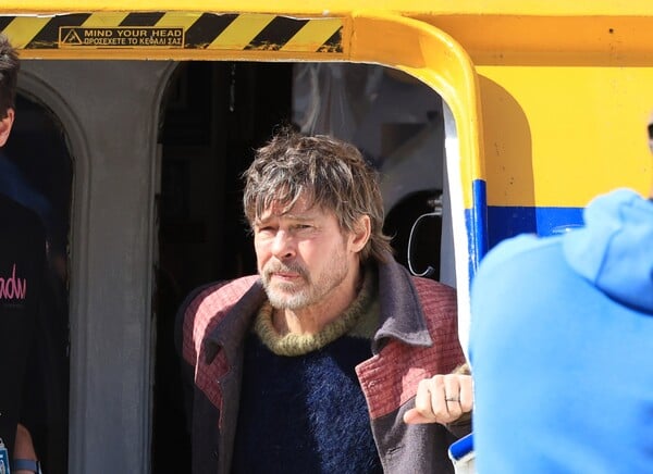 Βίντεο και φωτογραφίες του Μπραντ Πιτ στην Ύδρα