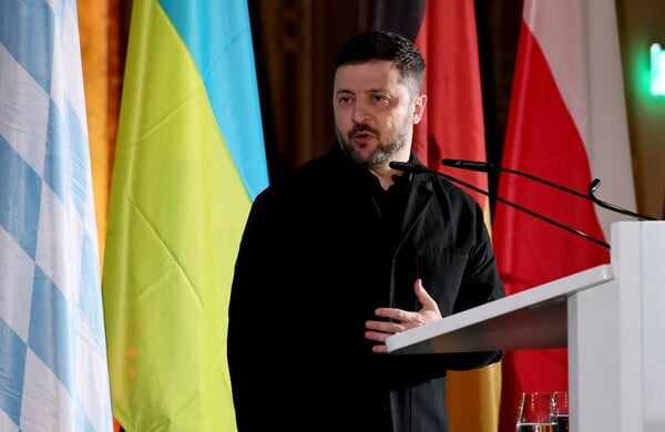 ΟΥΚΡΑΝΙΑ ΣΛΟΒΑΚΙΑ ΖΕΛΕΝΣΚΙ ΦΙΤΣΟ ΠΕΤΡΕΛΑΙΟ