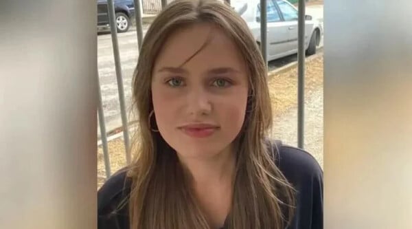 Εξαφάνιση Λόρα: Η 16χρονη εμφανίστηκε μόνη της στις Αρχές - Αρνείται να δει τους γονείς της