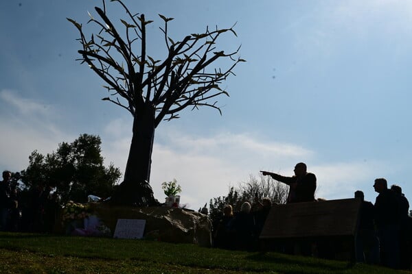 ΤΕΜΠΗ ΜΝΗΜΕΙΟ ΤΙ ΣΥΜΒΟΛΙΖΕΙ