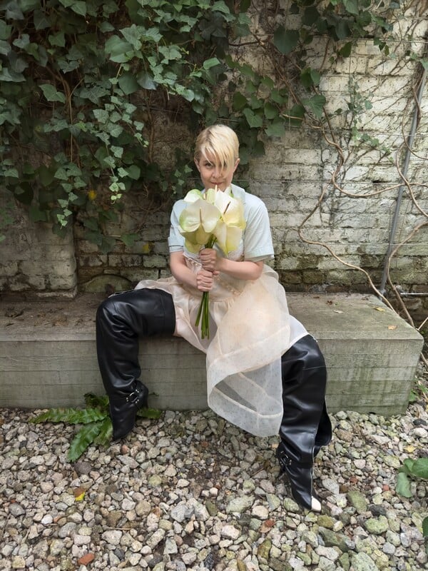 *Σαν φίδι πάνω στο δέρμα/ ένα πολυπόστ του Πάνου Μιχαήλ