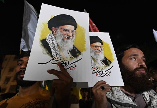 ΧΑΜΕΝΙ ΝΕΚΡΟΣ ΓΑΜΠΡΟΣ ΚΟΡΗ ΕΓΓΟΝΗ