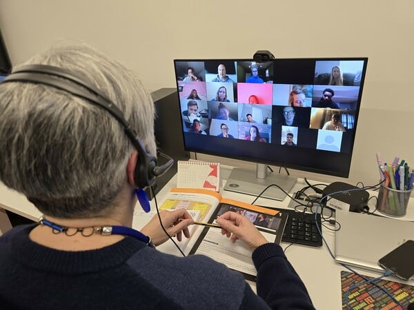 Ισπανικά: Η γλώσσα που σε συνδέει με μισό δισεκατομμύριο ανθρώπους (και πού θα τη μάθεις σωστά)