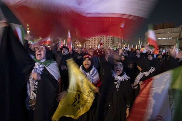 Ποιο θα είναι το μέλλον του πολύπαθου ιρανικού λαού;