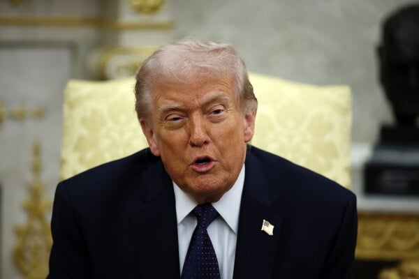 ΝΤΟΝΑΛΝΤ ΤΡΑΜΠ ΙΡΑΝ ΜΕΣΗ ΑΝΑΤΟΛΗ