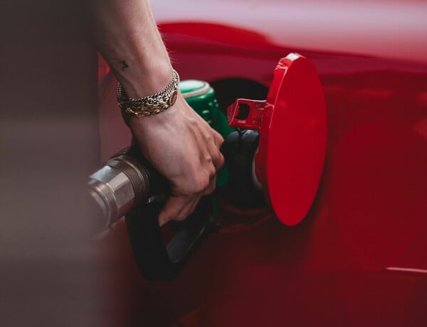 ΠΟΛΕΜΟΣ ΜΕΣΗ ΑΝΑΤΟΛΗ ΠΕΤΡΕΛΑΙΟ