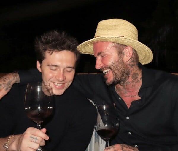 ΜΠΡΟΥΚΛΙΝ ΜΠΕΚΑΜ ΝΤΕΙΒΙΝΤ ΜΠΕΚΑΜ ΒΙΚΤΟΡΙΑ ΜΠΕΚΑΜ