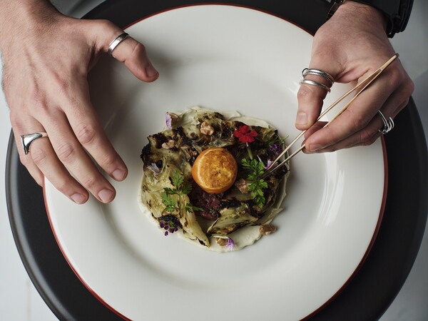 The Fiction Athens: Το νέο boutique ξενοδοχείο για business & leisure άνοιξε τις πόρτες του