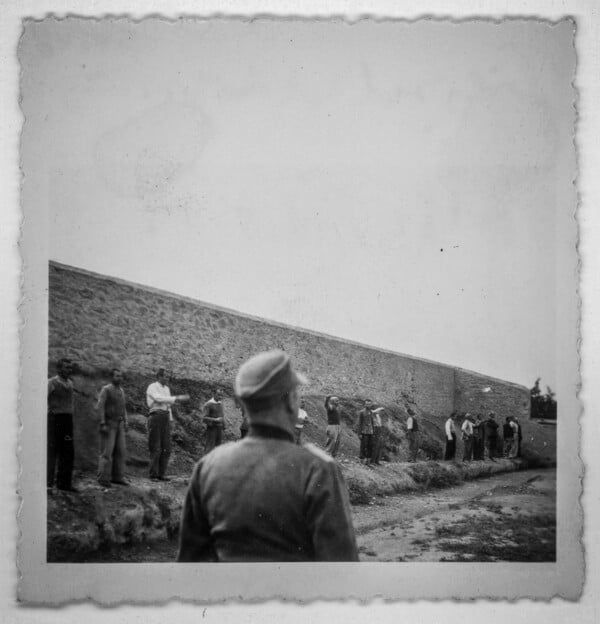 ΚΑΙΣΑΡΙΑΝΗ ΦΩΤΟΓΡΑΦΙΕΣ ΕΚΤΕΛΕΣΗ 200 ΥΠΟΥΡΓΕΙΟ ΠΟΛΙΤΙΣΜΟΥ