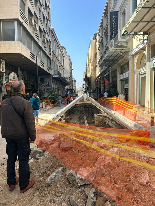 Εικόνες από το αρχαίο ψηφιδωτό που ανακαλύφθηκε στην Ευριπίδου