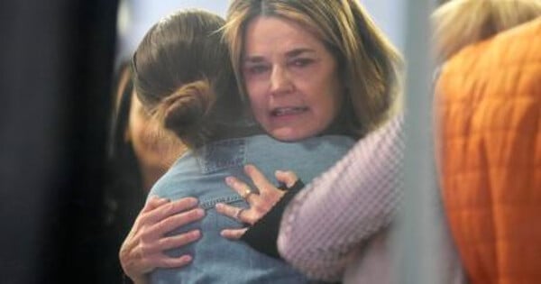 Savannah Guthrie: Επέστεψε στο «Today» για πρώτη φορά μετά την εξαφάνιση της μητέρας της