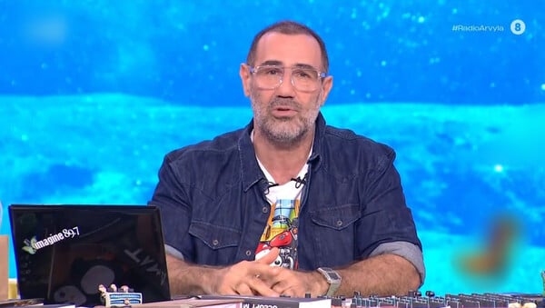 Ξέσπασε ο Αντώνης Κανάκης: «Καθόμαστε με ποπ κορν και παρακολουθούμε πόλεμο, αν έχετε τον Θεό σας»