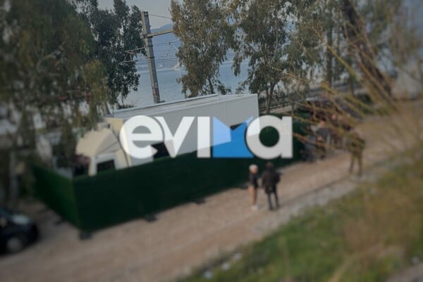 ΜΠΡΑΝΤ ΠΙΤ ΥΔΡΑ ΓΥΡΙΣΜΑΤΑ