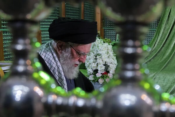 Πώς το Ισραήλ σκότωσε τον Αγιατολάχ Χαμενεΐ με πύραυλο από το διάστημα