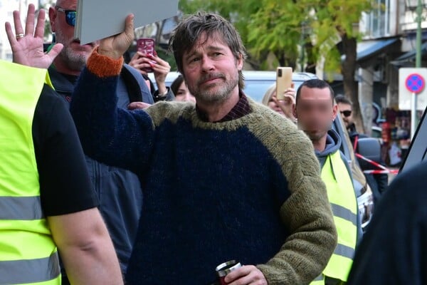 ΜΠΡΑΝΤ ΠΙΤ ΑΘΗΝΑ ΓΥΡΙΣΜΑΤΑ ΤΑΙΝΙΑ