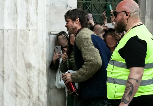 ΜΠΡΑΝΤ ΠΙΤ ΑΘΗΝΑ ΓΥΡΙΣΜΑΤΑ ΤΑΙΝΙΑ