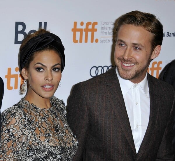 ΡΑΙΑΝ ΓΚΟΣΛΙΝ ΕΥΑ ΜΕΝΤΕΣ