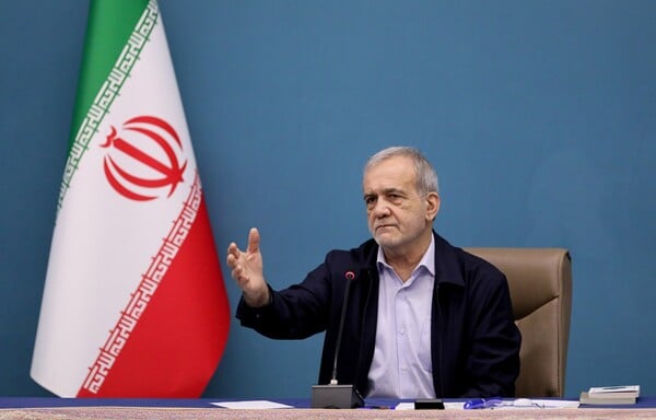 ΜΑΣΟΥΝΤ ΠΕΖΕΣΚΙΑΝ ΣΥΓΓΝΩΜΗ ΙΡΑΝ ΑΝΑΤΑΡΑΧΗ