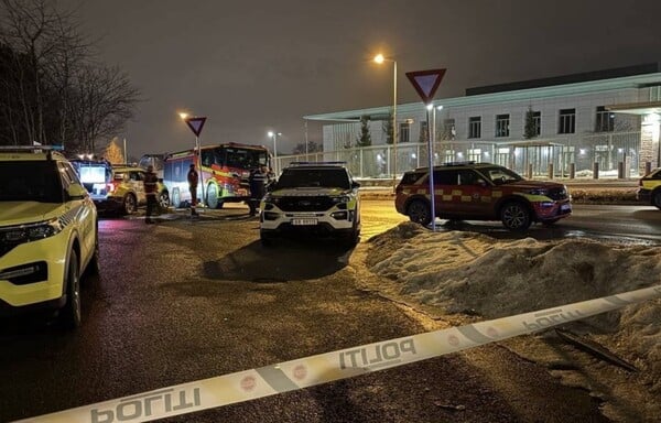 ΠΡΕΣΒΕΙΑ ΗΠΑ ΕΚΡΗΞΗ ΟΣΛΟ