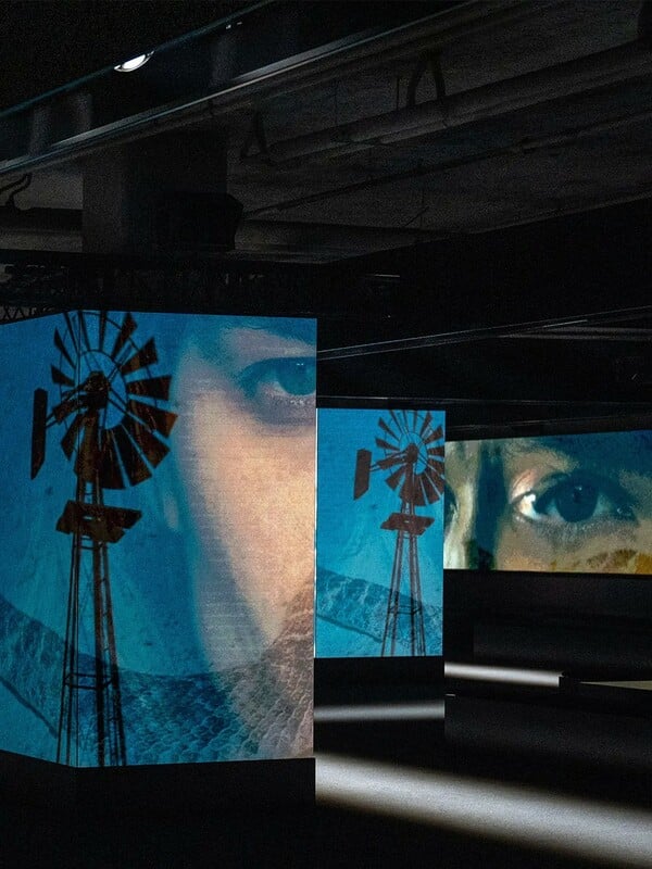 Balenciaga: Το Euphoria μπήκε στην πασαρέλα του Παρισιού