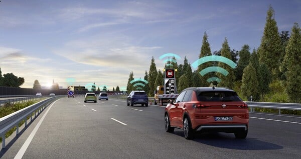 Το νέο Volkswagen T-Roc ανεβάζει τον πήχη στην κατηγορία των compact SUV